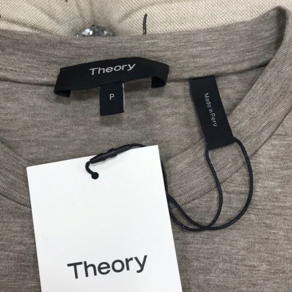 🎁 Theory Apex Long Sleeve Tiny T-Shirt - Picture 3 of 6
